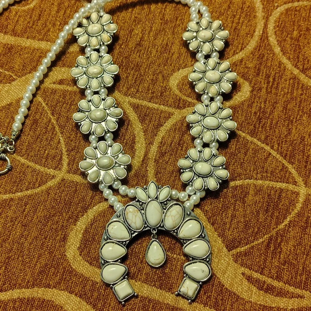 Squash Blossom Genuine Cream Howlite Stone Necklace - Picture 2 of 6